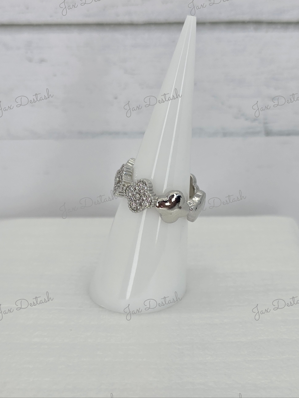 Silver Tone Diamond Clover Cluster Ring RG038 - Picture 3 of 4